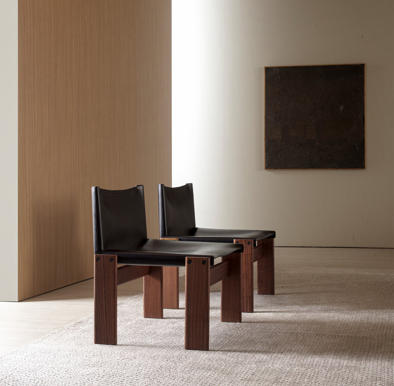 Monk | Armchair
